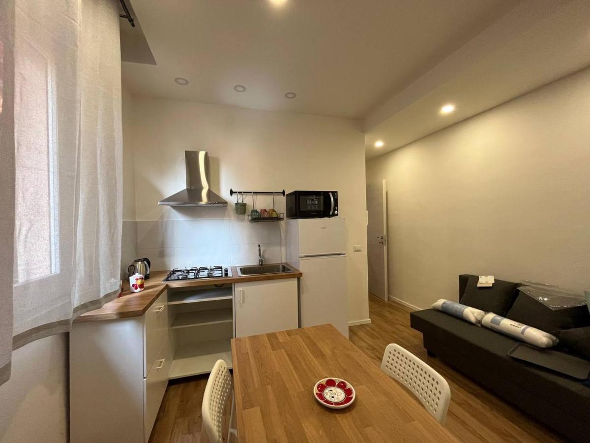 Casa Vacanze Caramagna 2 Aci Castello Eksteriør billede